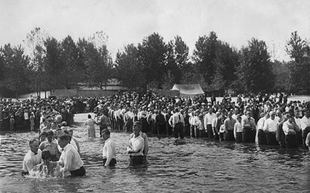 Early Pentecostal campmeeting baptisms